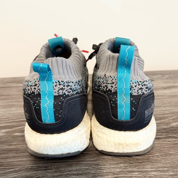 Solebox x Packer Shoes x adidas UltraBoost Mid 'Core Black Energy Blue’ - Picture 7 of 9